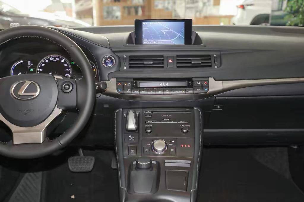 省心省油整车质保15万公里入门豪车雷克萨斯ct200h家用行吗