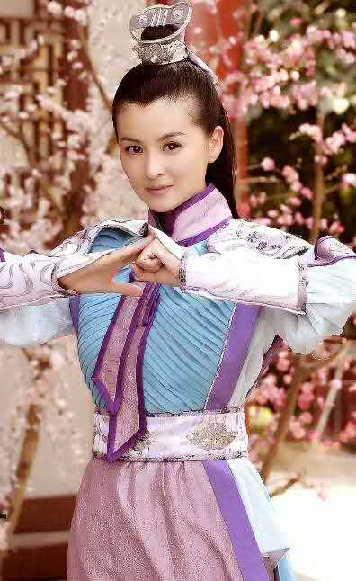 当年刘涛在这部魔幻剧里简直是盛世美颜,女配更是美艳迷人!