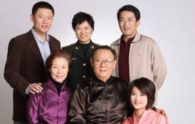 国家一级演员吕中:儿子是著名导演,儿媳是国际影后,一家人皆强