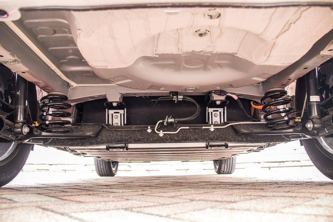 城市出行新选择 试驾体验启辰 T60EV/D60EV