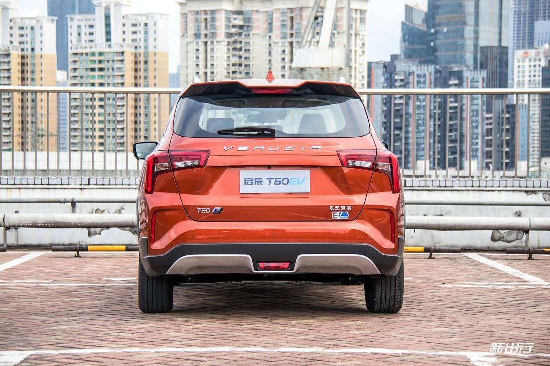 城市出行新选择 试驾体验启辰 T60EV/D60EV