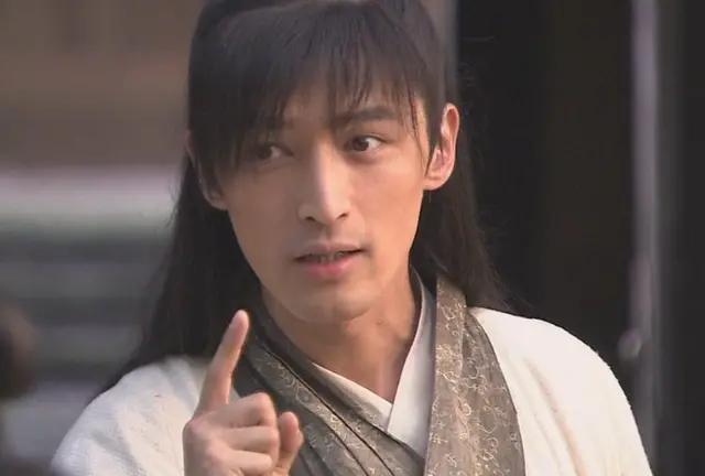 《神话》易小川的三任女友同台,实力不相上下,她却格外扎眼