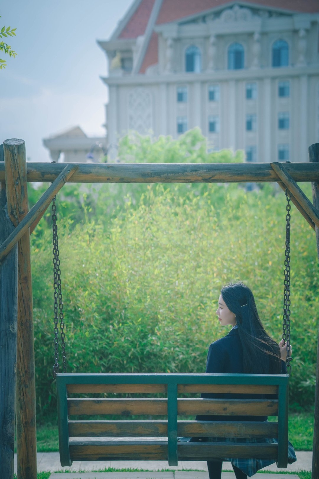 青春少女穿jk,笑起来真好看,像春天的花一样!