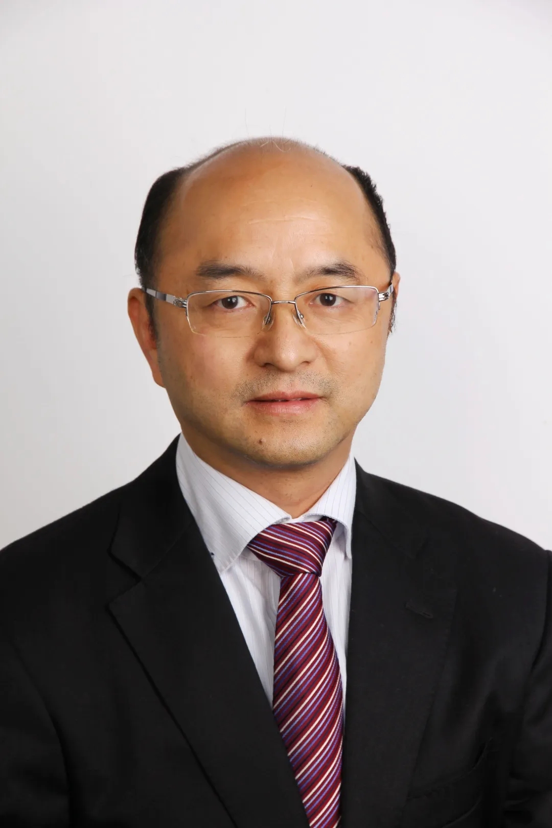 湖北省北大校友会副会长黄云辉课题组开发出新电池超声扫描技术