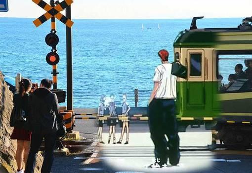 《灌篮高手》片头中最著名的镜头,樱木花道和晴子挥手的闸道口,就取景