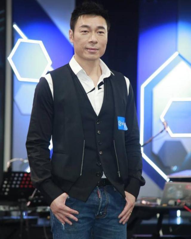 许志安复工与黄心颖无联络后者发文以为患难见真情却大失所望