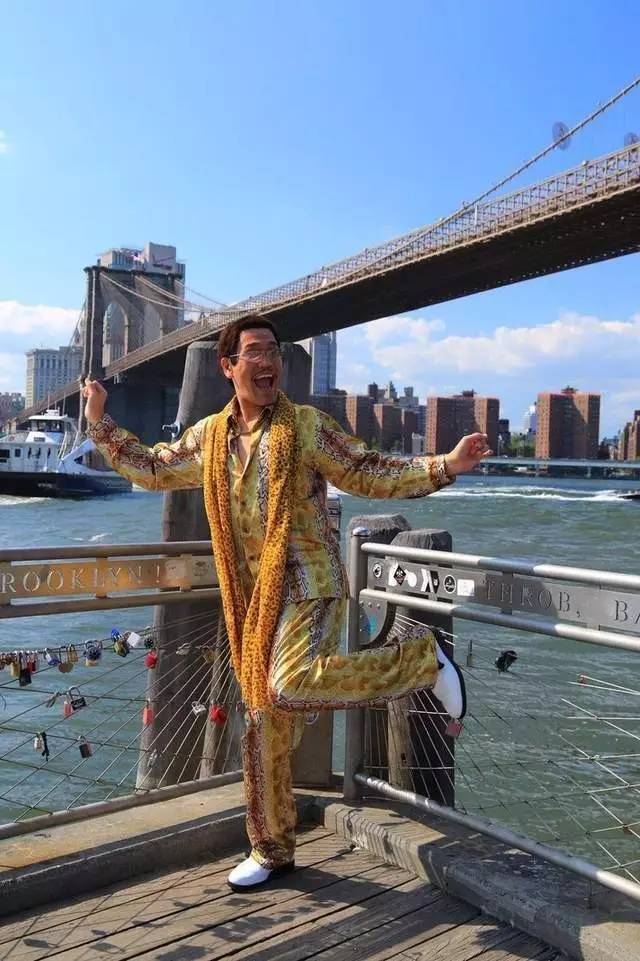 又一高颜值女星官宣怀二胎大15岁老公幽默风趣当年奉子成婚