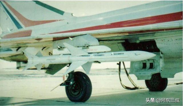 捡回来的"麻雀",aim-7促成霹雳-11空空导弹顺利研制