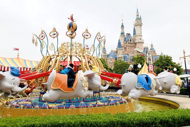 上海迪士尼乐园好玩吗适合带孩子去吗带你玩转各类园内设施