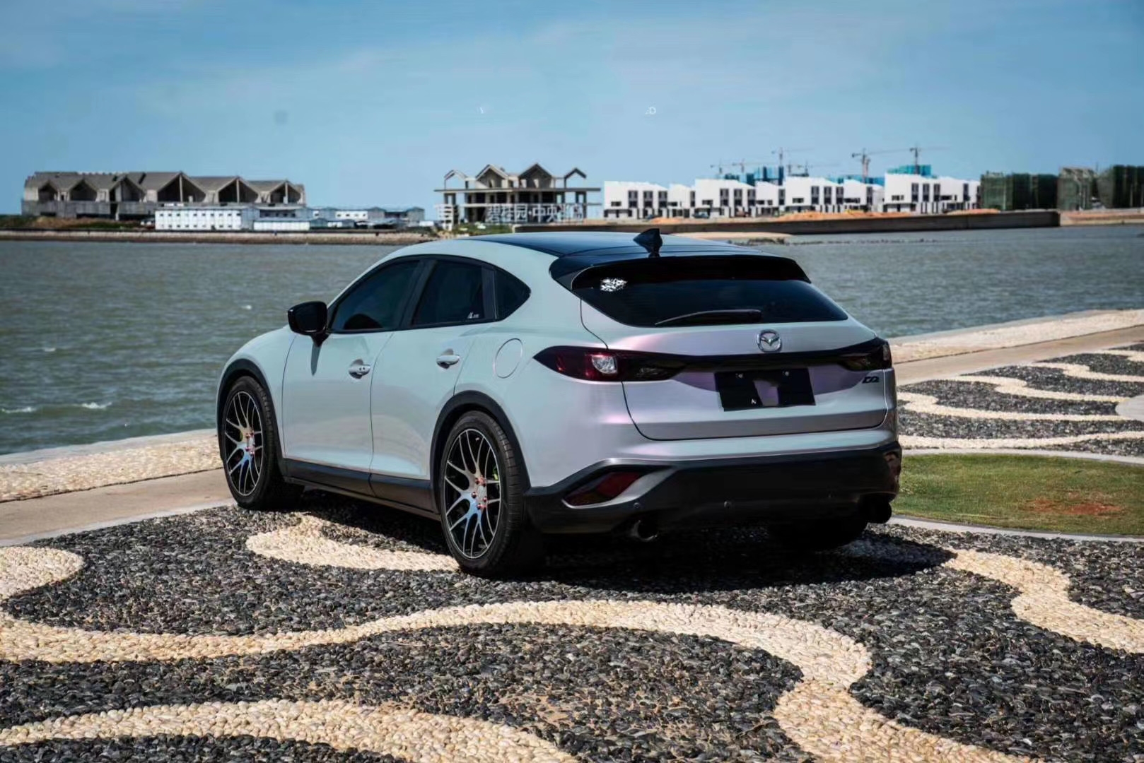 让魂动更加魔幻马自达cx4改色魔幻灰