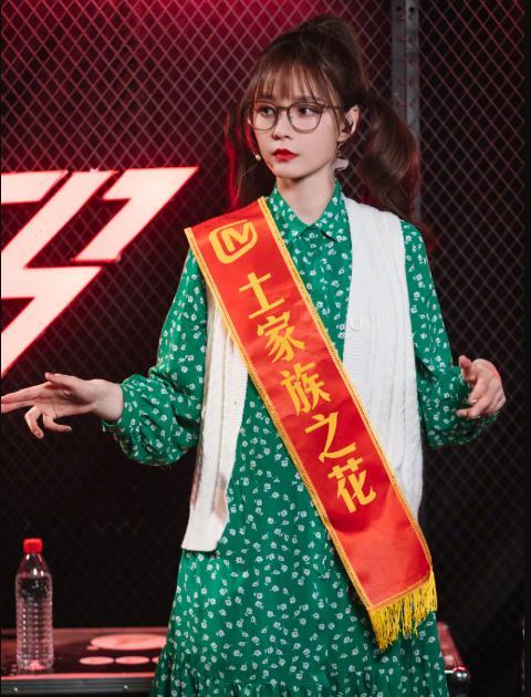 杜海涛为女友庆生,谁注意沈梦辰练舞留下淤青,放大一看太心疼休闲区蓝鸢梦想 - Www.slyday.coM 杜海涛为女友庆生,谁注意沈梦辰练舞留下淤青,放大一看太心疼休闲区蓝鸢梦想 - Www.slyday.coM