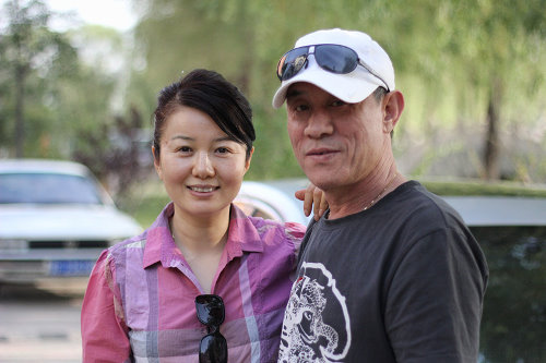 杜志国在与赵娜离婚后,又迎来了自己的第三段婚姻,那就是郑卫莉.