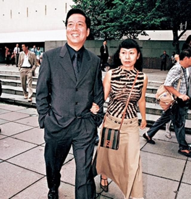 66岁"黄药师"自曝曾拒绝妻子生娃要求,结婚30年享受丁克生活|骆应钧