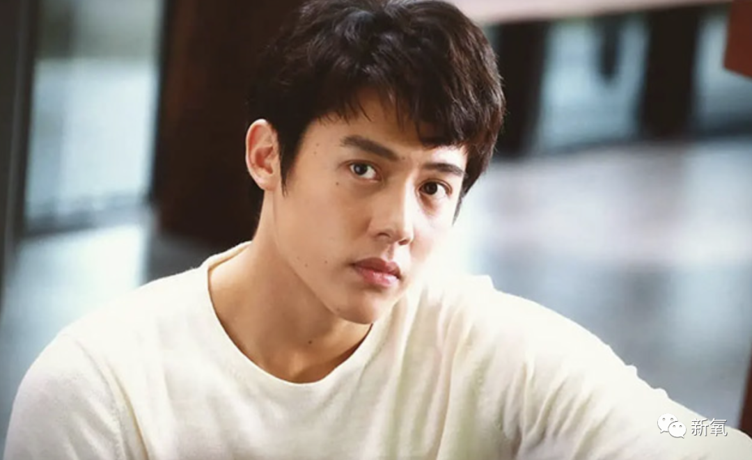 mark本名prin suparat(普林·苏帕拉),生于1990年,是泰国高人气男星之