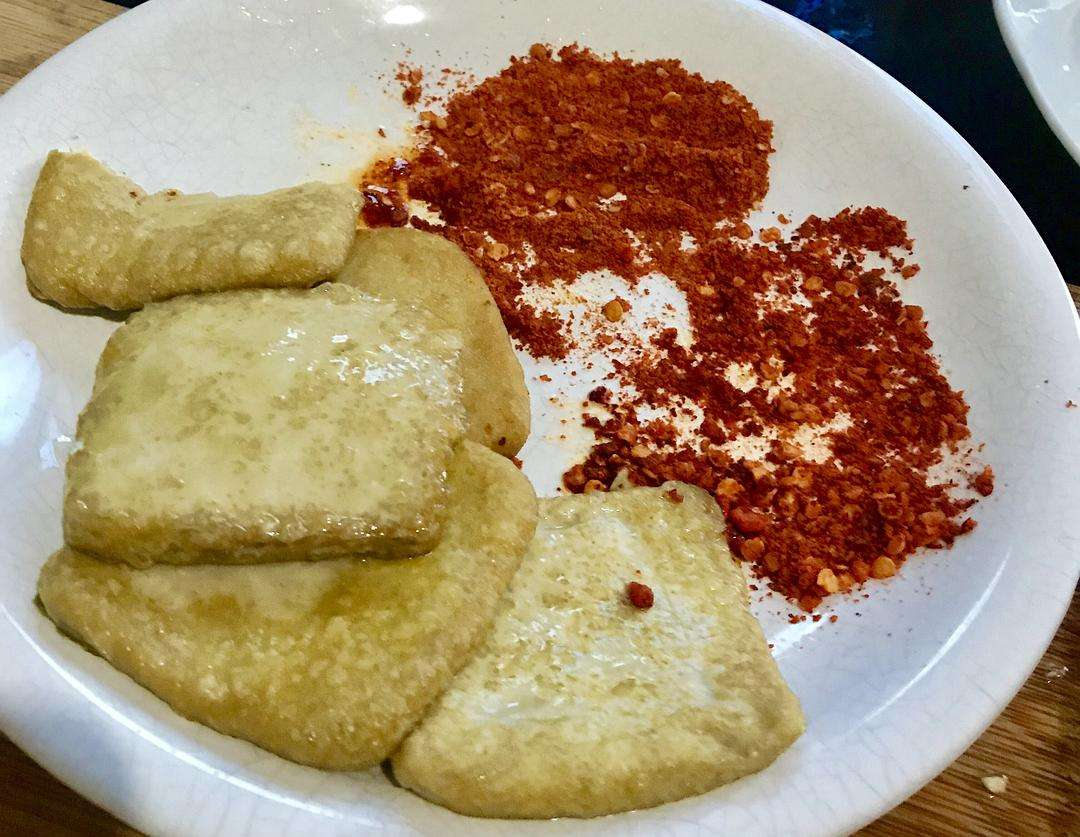 在贵州毕节香喷喷的大方豆干是大方人念念不忘的味道