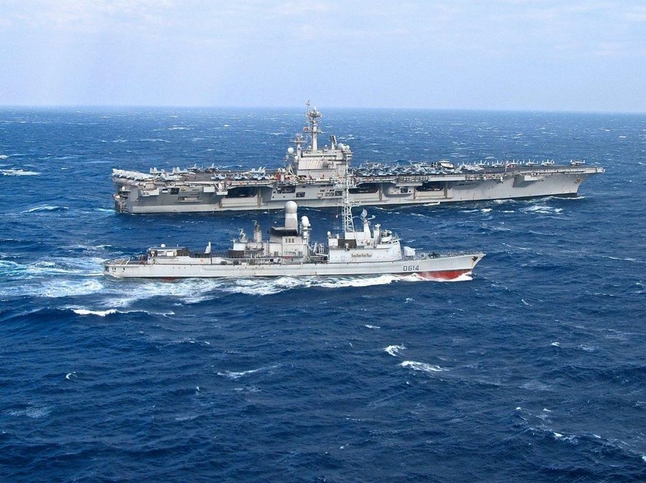 了对峙,土耳其海军护卫舰使用了火控雷达照射法军护卫舰"科尔贝"号