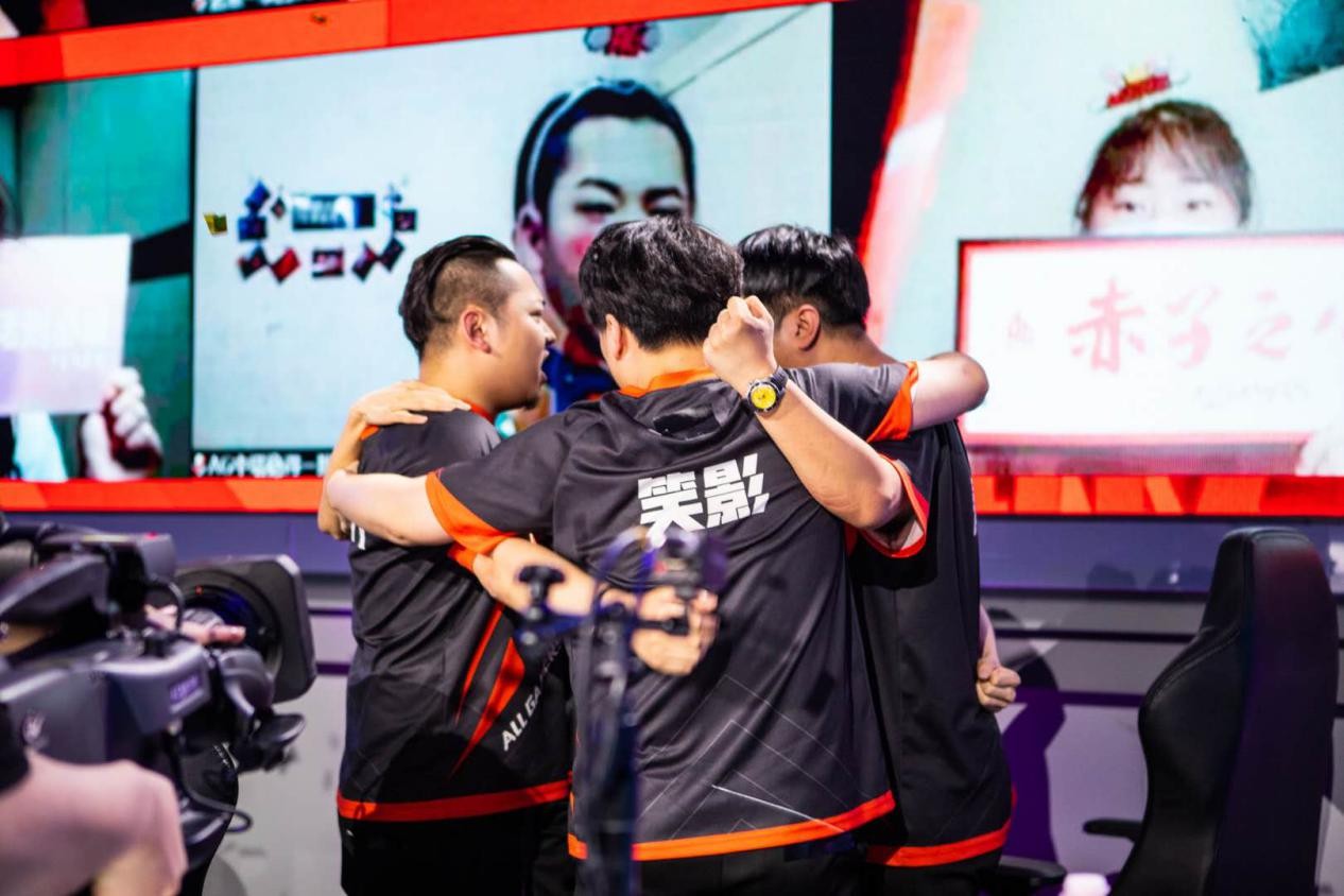 王者荣耀ag超玩会阵容公布月光点评获赞有福娃mc足够了