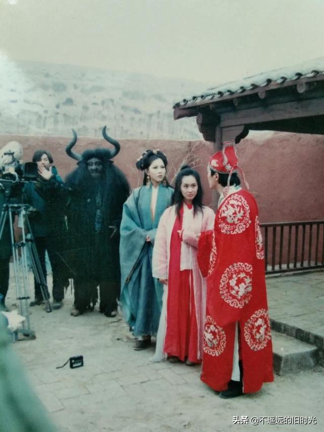 20多年前《大话西游》珍贵的剧组工作照和定妆照,满满的回忆杀!