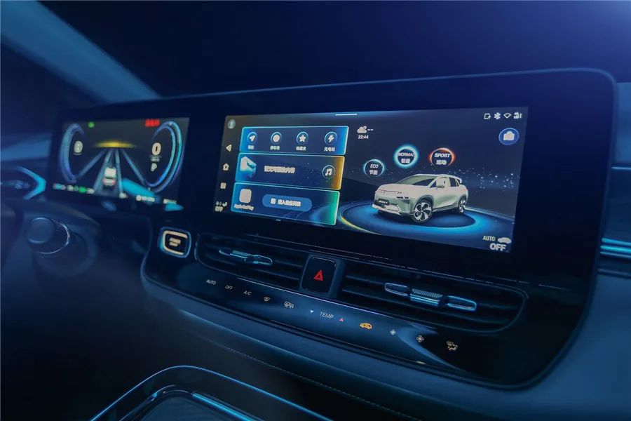 96万起,标配12.3英寸双联屏,埃安v选哪款更值?
