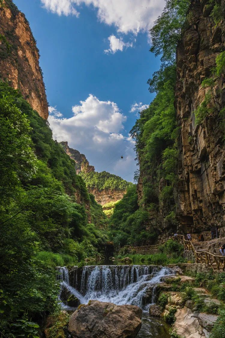 山西长治太行山大峡谷