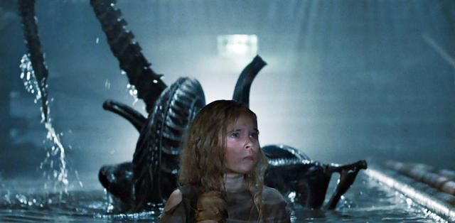 异形5与普罗米修斯的关系，铁血战士又在掺和什么？