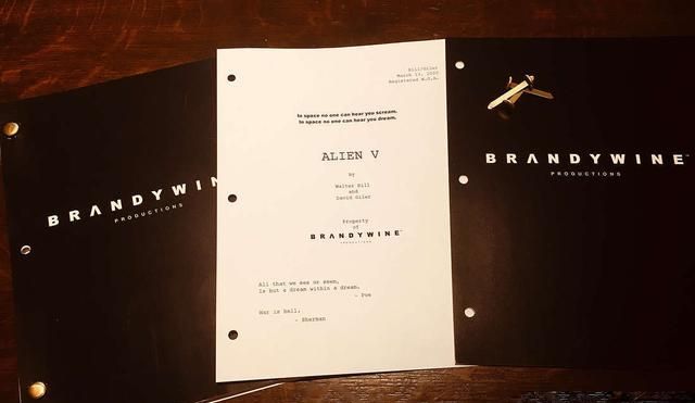 异形5与普罗米修斯的关系，铁血战士又在掺和什么？