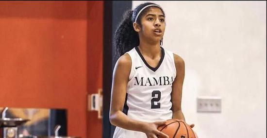 从出轨偷吃的坏老公到每天接送宝贝的好爸爸被女儿改变的科比