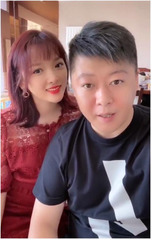 谢永强罕晒近况,35岁香秀惊喜出镜,私下闺蜜竟是王长贵现实妻子