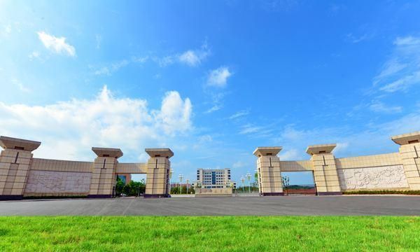 2020长沙市二本大学_二本|湖南女子学院2018-2020在全国分专业录取分及人(2)