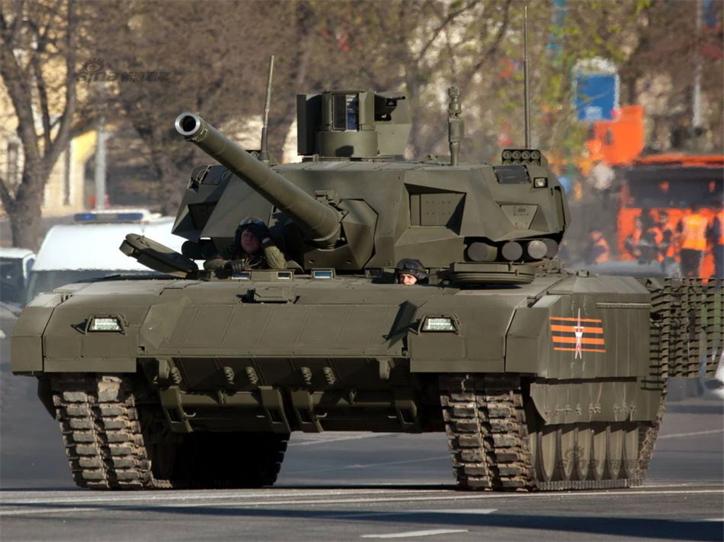 接连挑衅继印度之后又一国放出大动作大批t14坦克部署北部边境