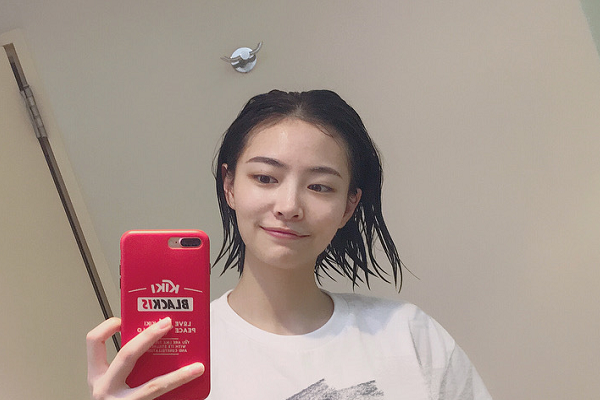 the9素颜照:赵小棠惊艳,虞书欣清秀,孔雪儿差点没认出来