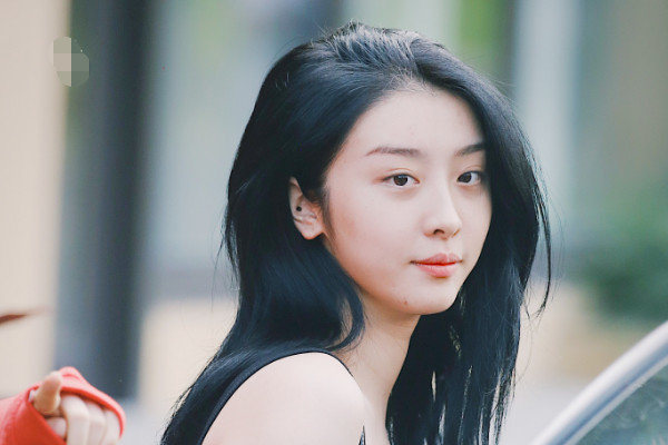 the9素颜照:赵小棠惊艳,虞书欣清秀,孔雪儿差点没认出来