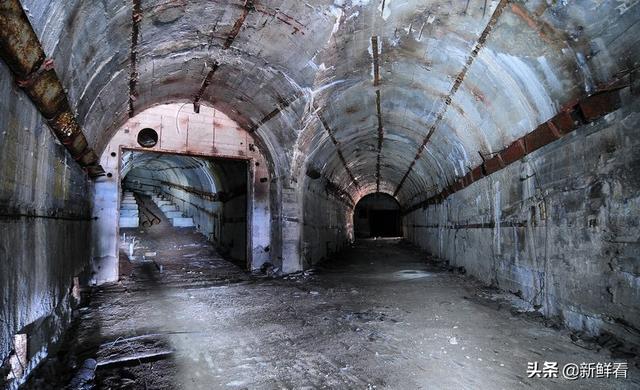 禁区探秘:海参崴的核潜艇基地,神秘的苏联海军地下工事