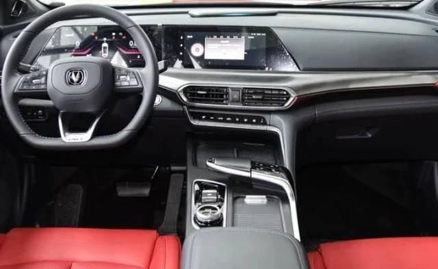 小结:今日上市,长安uni-t号称为"黑武士",配有自动驾驶功能的1.