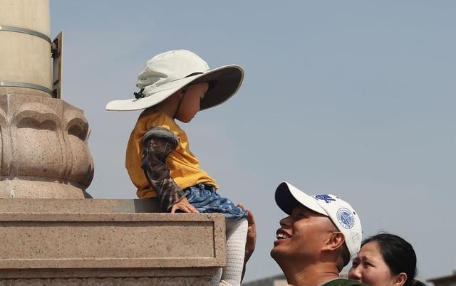 父亲节祝福语，感谢爸爸的句子朋友圈文案