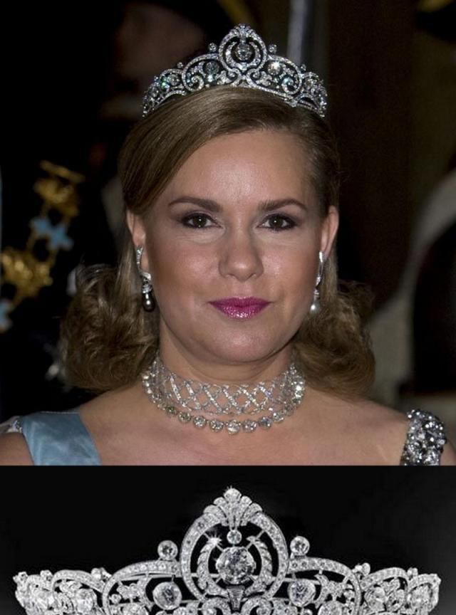 袖珍王国卢森堡,王冠数量惊人,每一件珍品奢华而美丽非常惊艳