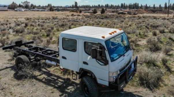 轻卡改装的房车,越野性能不错,是居家旅游的首选!