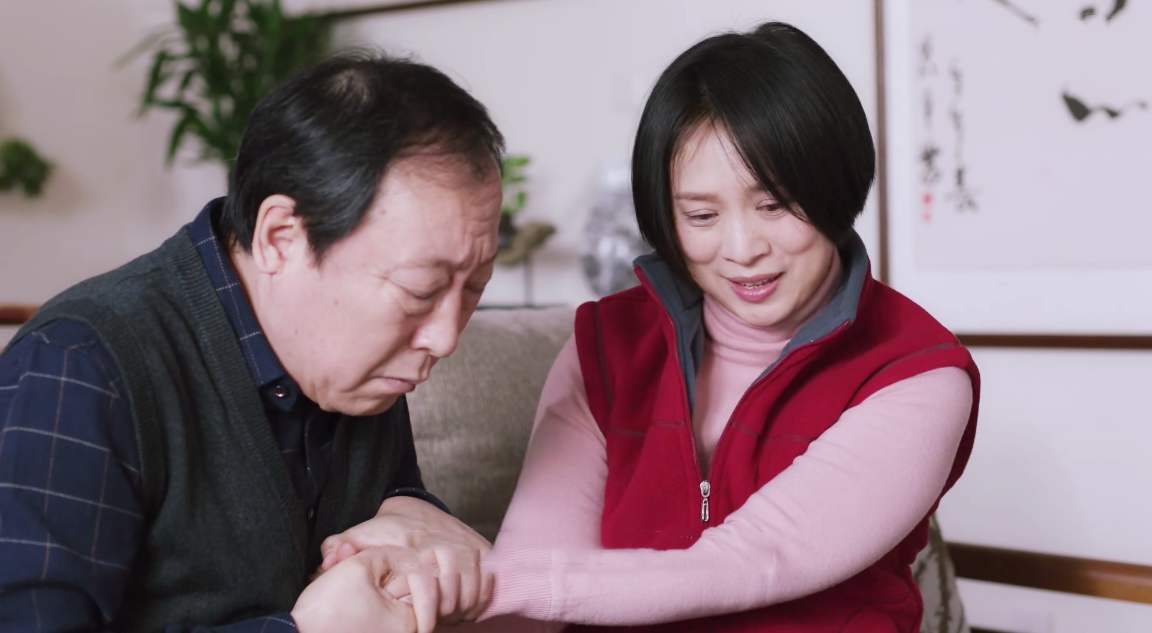 电视剧求婚名场面李现用冠军戒指惨被拒黄景瑜被女主套路