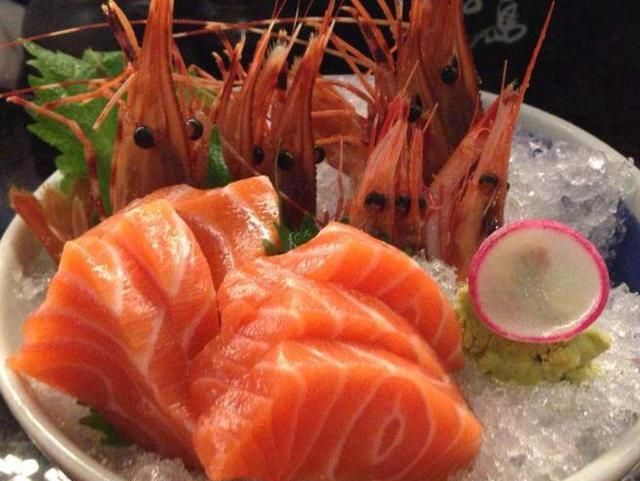 日本人移居到上海，当前数量已超过10万，他们又是如何生存？休闲区蓝鸢梦想 - Www.slyday.coM