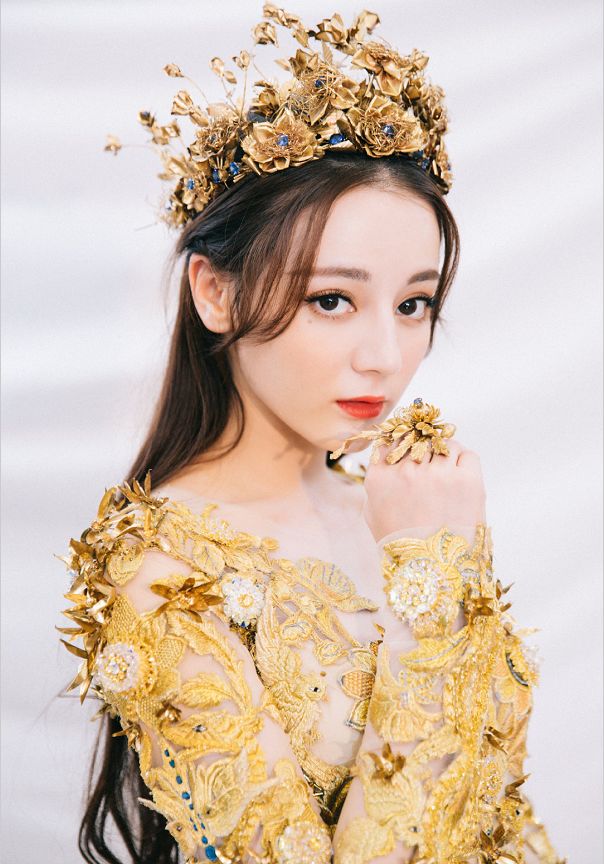 2020"金鹰女神"投票:郑爽未进前5,杨幂第二,第一实至名归