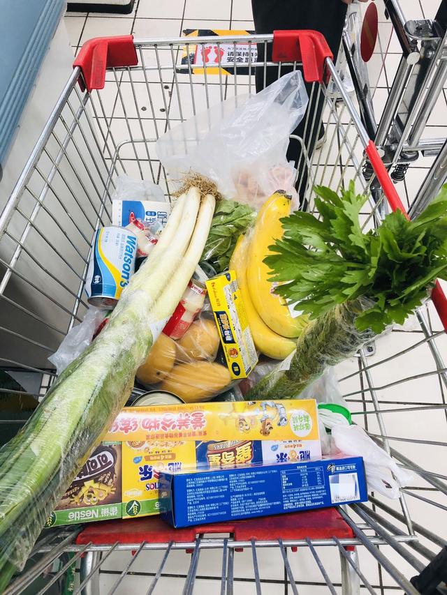 去超市买菜,花了240元囤了这33种食材,好吃耐储存,能吃一周