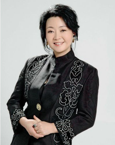 她出道24年零绯闻,只与初恋相守一生,今结婚29年仍恩爱如初|萨丽娜