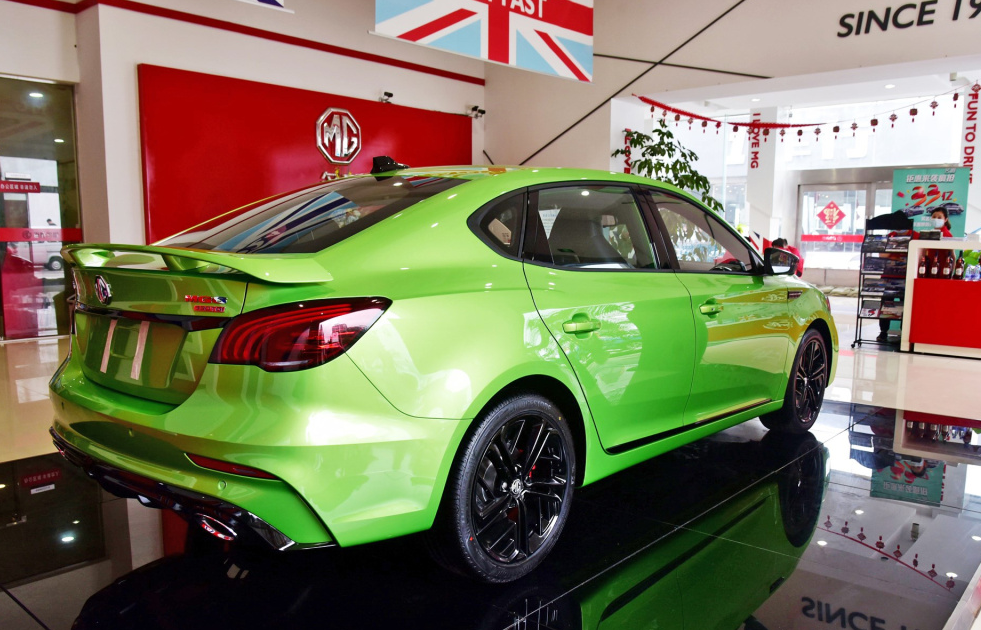 2020款名爵6到店,外观时尚,运动,或于7月上旬上市!