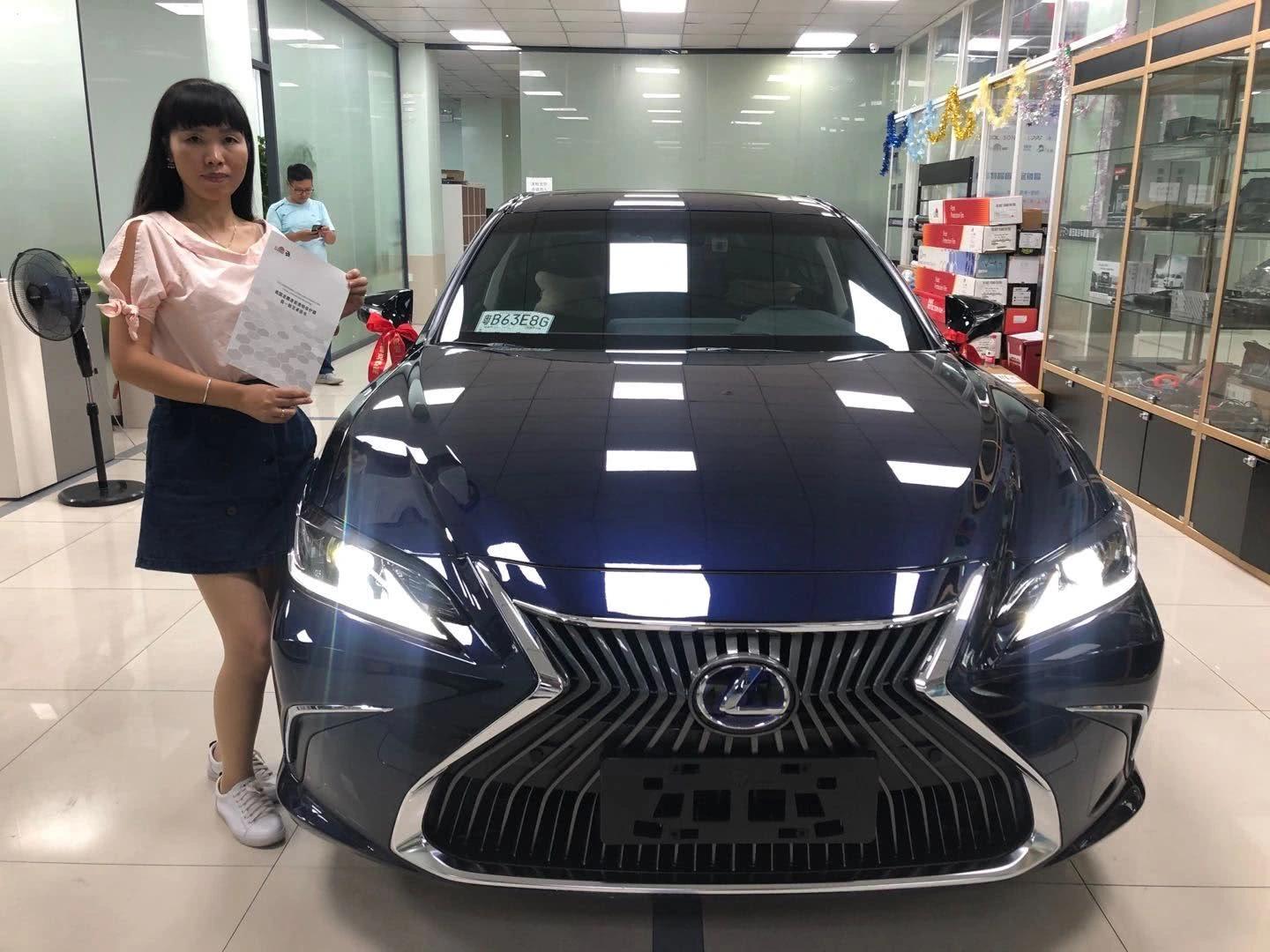 新提雷克萨斯es300h贴龙膜隐形车衣车主说不贴好不敢上路