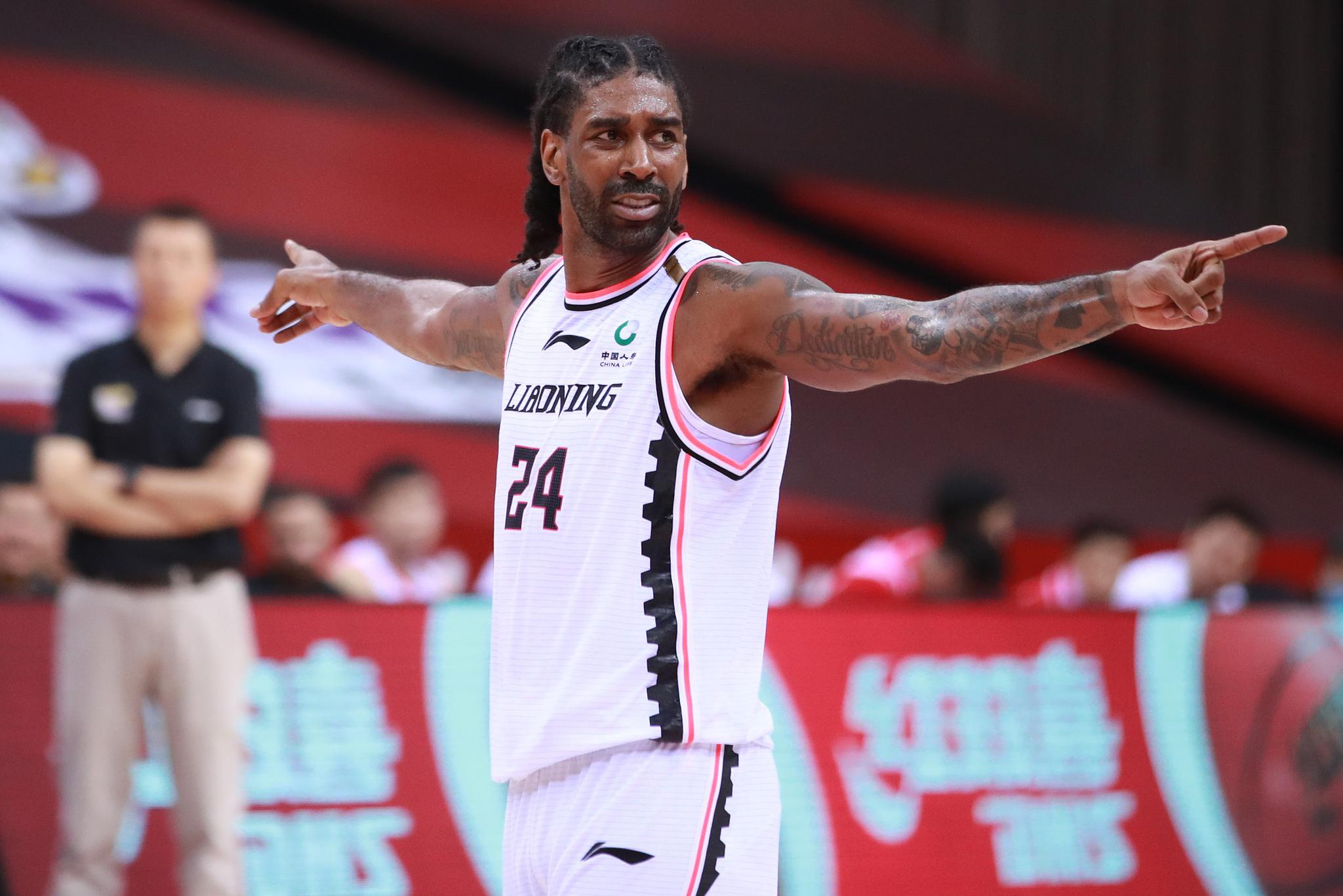 梅奥首秀,辽宁不敌广州,吞下复赛后的两连败