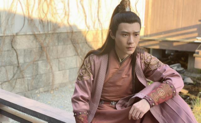 甜蜜开播,故事新颖人设吸睛,又一部熬夜必追剧|御赐蛮妃|电视剧|古装