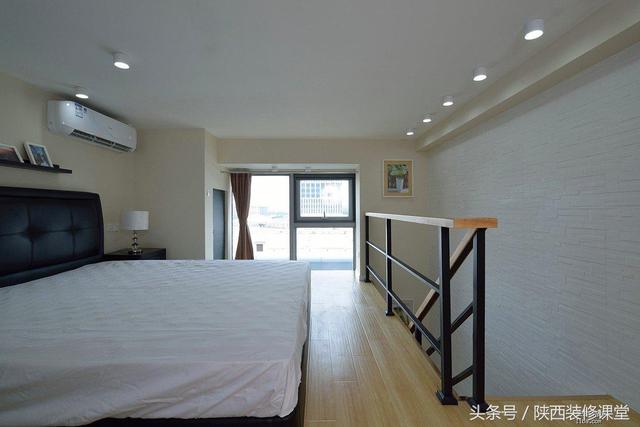 层高是45米loft简约风格没有太多繁琐的东西