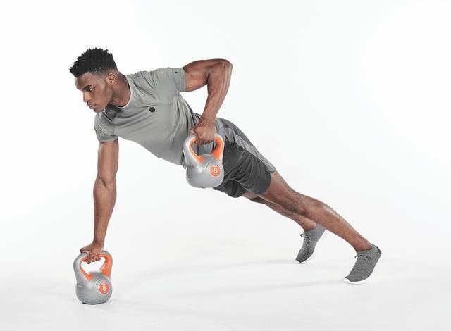 体重飙升心情烦躁赶快试试用这两个壶铃动作在家锻炼来燃脂瘦身