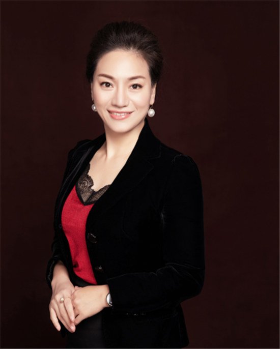修已,利他,兴天下—记2019全球影响力人物奖获得者黄安妮