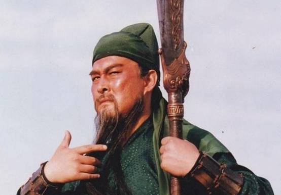 初代关羽陆树铭终为钱低头和于荣光共同代言手游爷青回